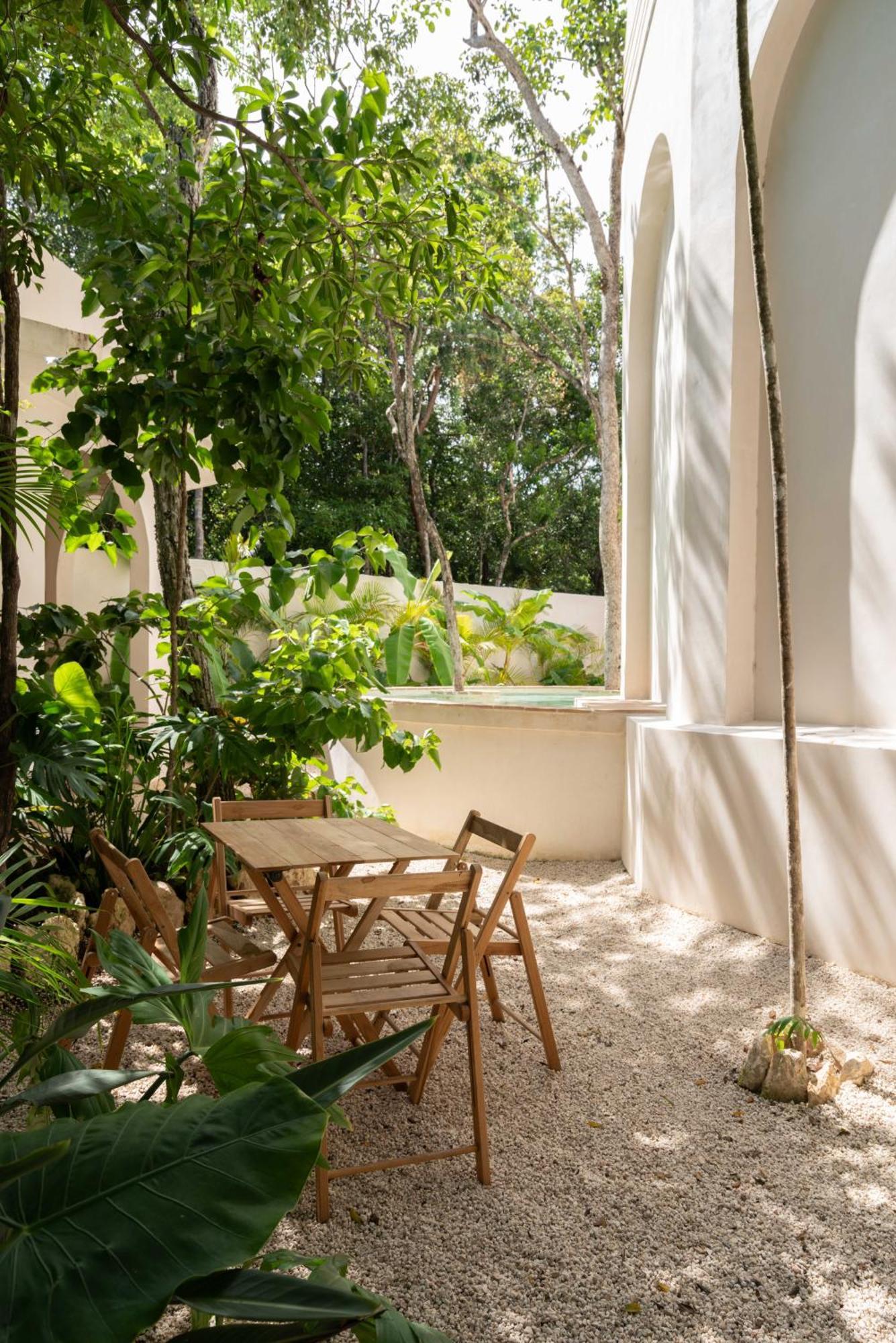 Anat Tantric Boutique Hotel Тулум Экстерьер фото